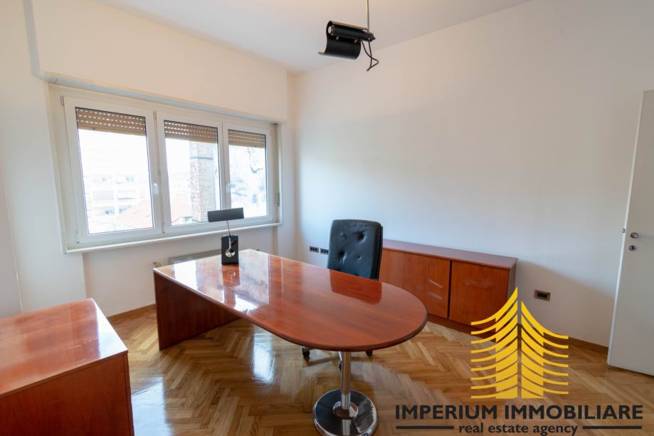 Poslovni Prostor Zagreb Donji Grad Uredski 90 M2 CENTAR Prodaja