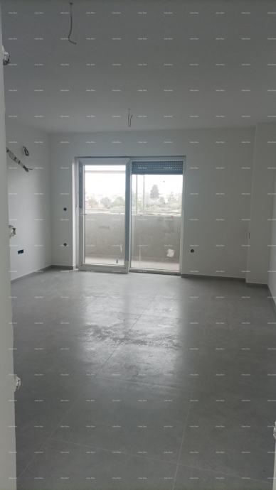 Stan Trosoban Penthouse 95 8 M2 Medulinska Cesta Uskoro Usjeljiv