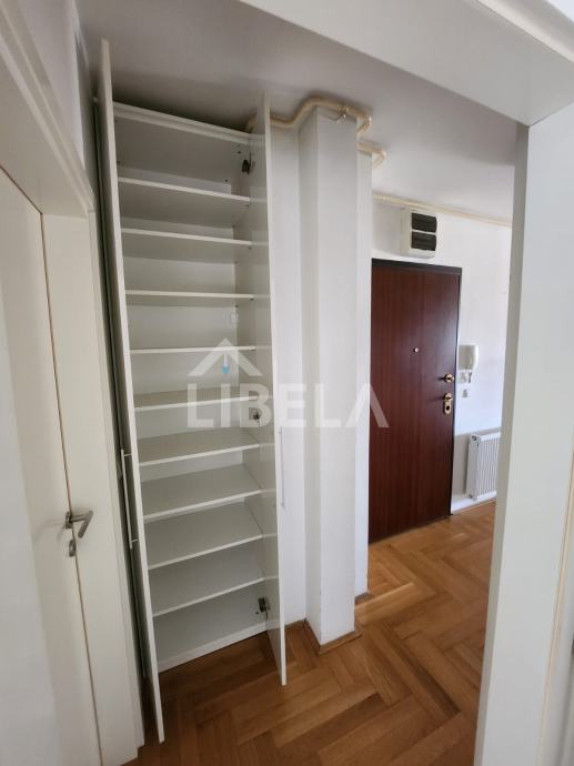 Trosoban Stan Vukomerec Ulica Vukomerec Penthouse 94 M2 Lift Prodaja