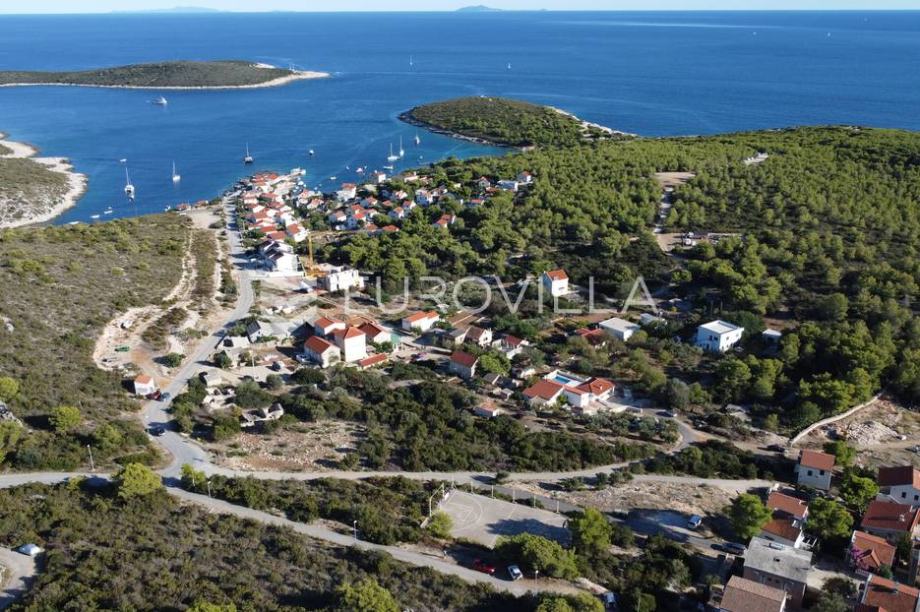 Vis Rukavac Gra Evinsko Zemlji Te S Dozvolom Za Gradnju Moderne Vile