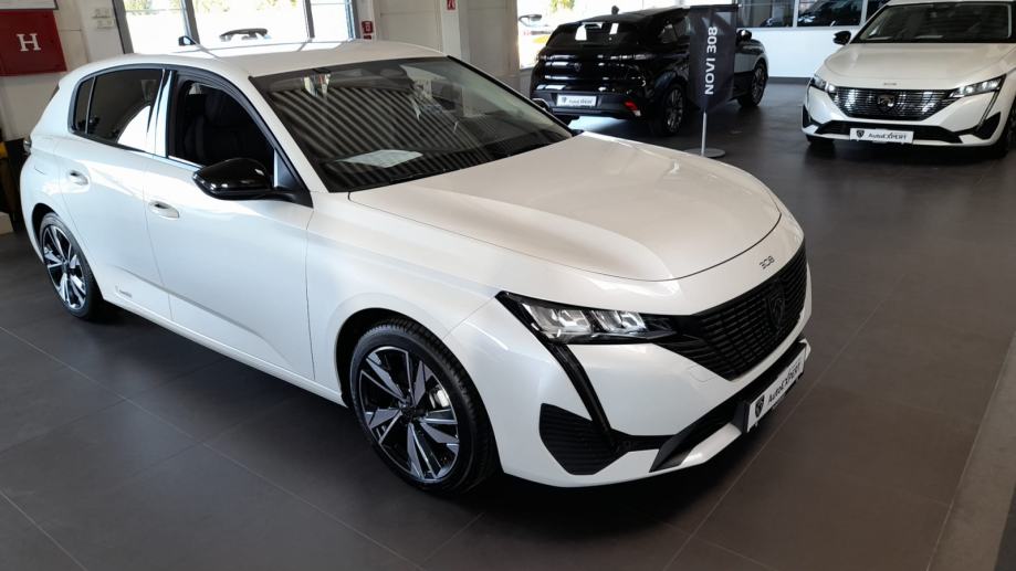 Peugeot Novi Puretech Ks Allure Isporuka Odmah God