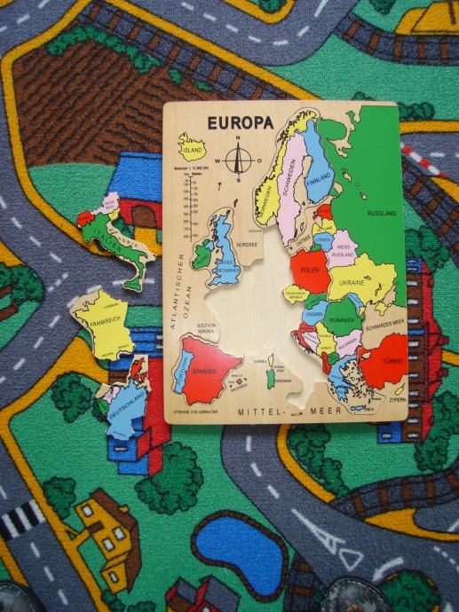 VELIKE DRVENE PUZZLE KARTA EUROPE