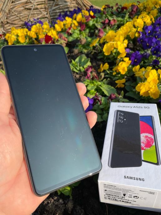 Prodajem Samsung Galaxy A52s sve mreže garancija