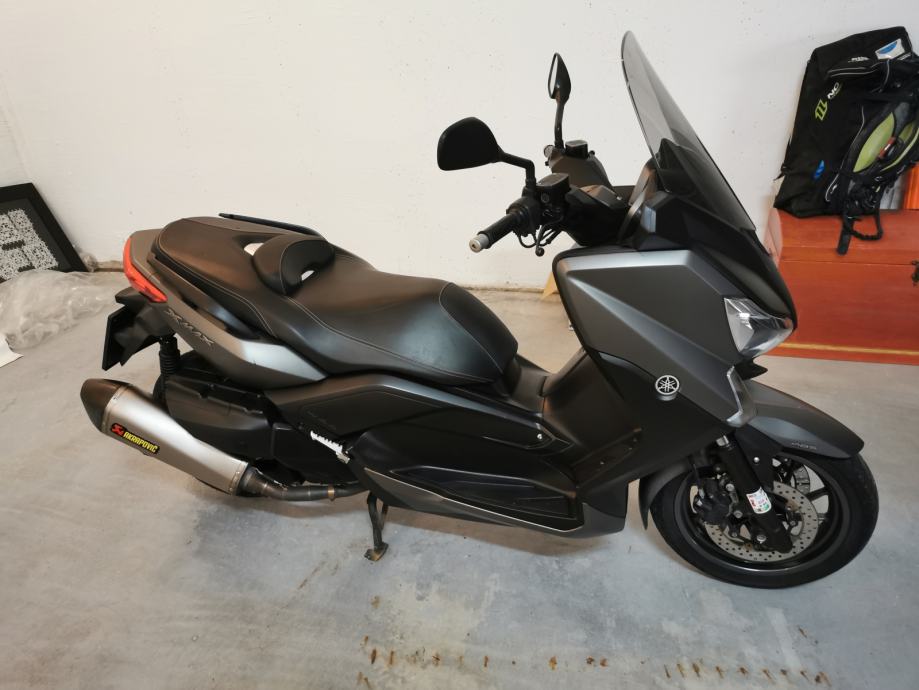 Yamaha Xmax Cm Akrapovic God