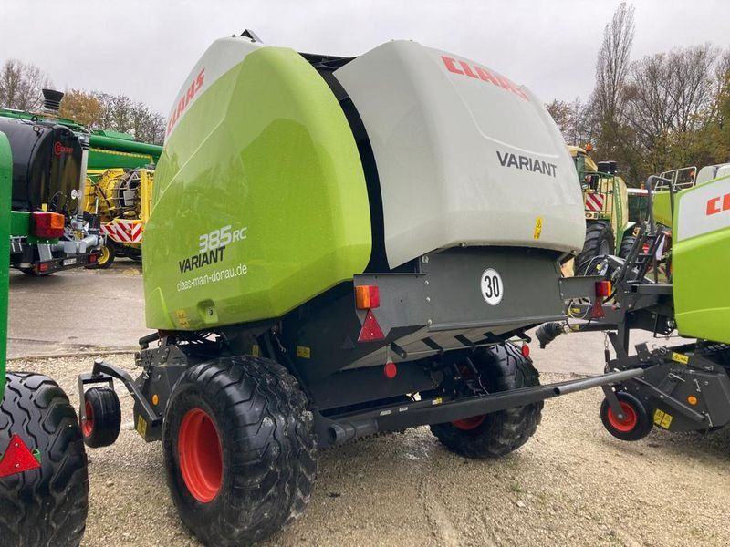 Claas Variant 385 RC PRO