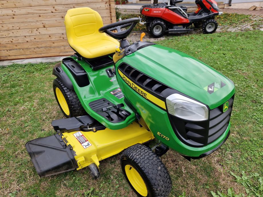 Traktor Kosilica John Deere E170 Dostupno Dostava