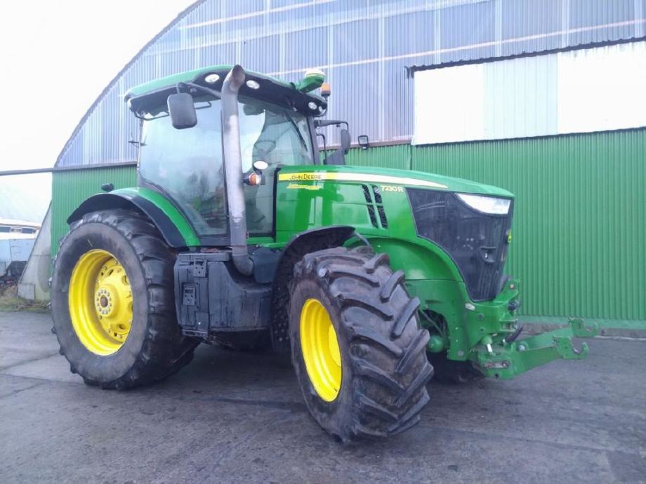 John Deere 7230 R Commandquad