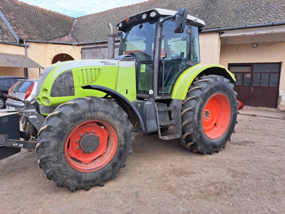 PRODAJEMO TRAKTOR CLAAS ARES 697 ATZ 2005 150KS 10 700h