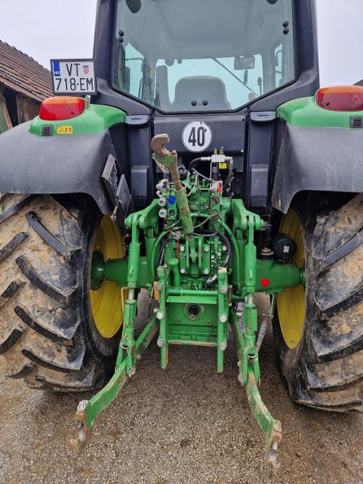 Traktor JOHN DEERE 6150 M