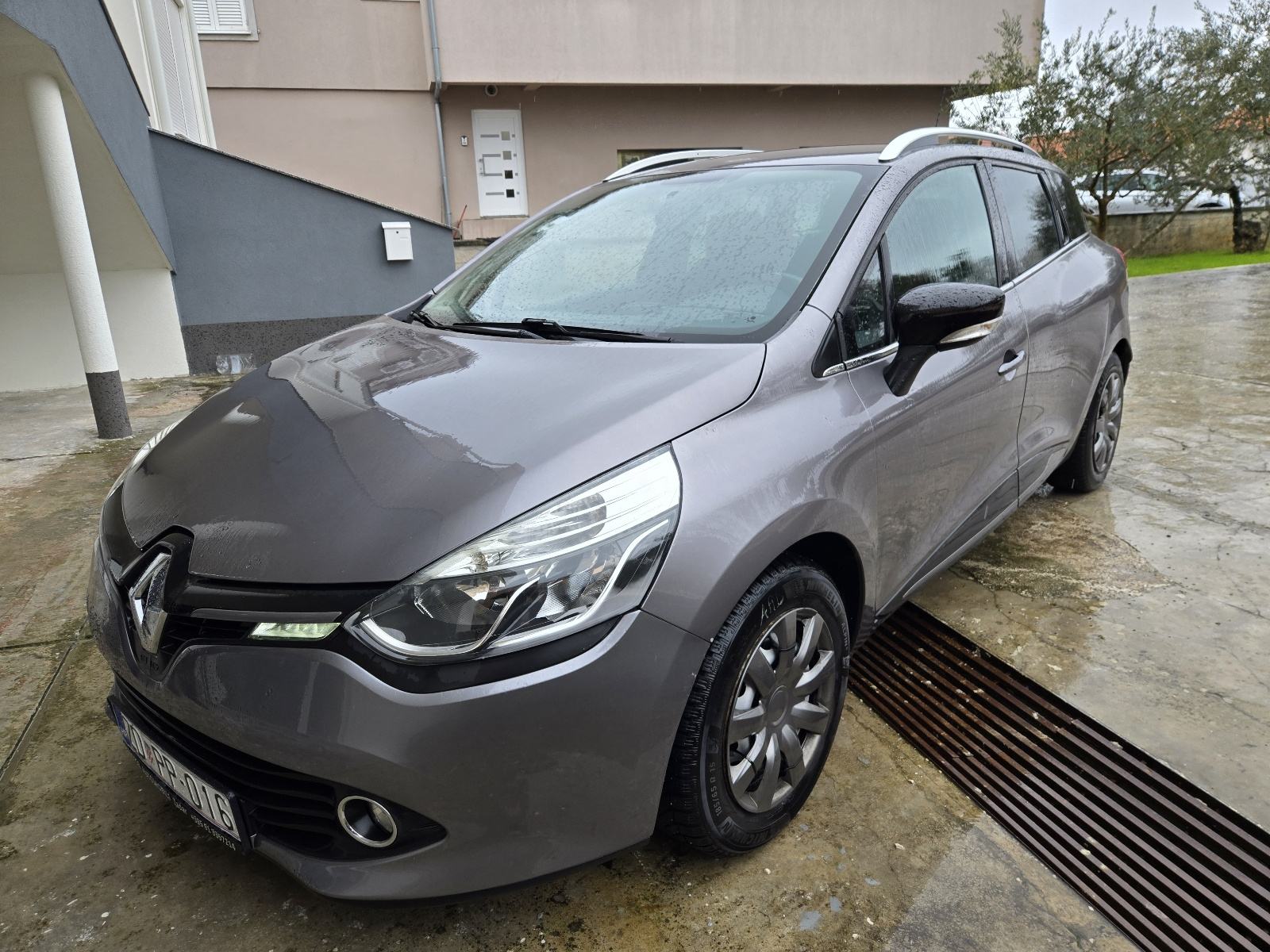 Renault Clio Dci Edc Grandtour God