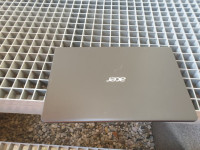 Laptop Acer aspire 3,,10 generacija