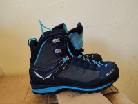 Salewa Crow GTX