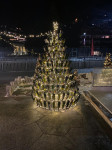 STALAK ZA BOCE U OBLIKU BORA / Wine bottle tree