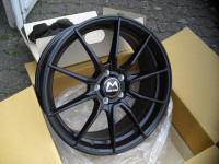 Alu felge motec ultralight mcr2 19 cola 5x112 et43 8.5j crna mat