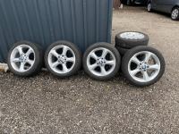 BMW E 87 (BMW 1) i E 90 (BMW 3) - Alu felge 17'' rupe 5, 4 kom.