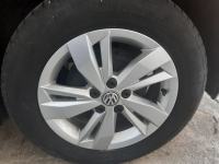 vw polo 2g Alu felge 15'' rupe 5x100, 3 kom.