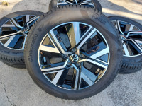 Novo VW Touran 2 original alu felge 17'' rupe 5x112, 4 kom. + gume