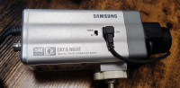 Dvije Samsung kamere za video nadzor SCC-B2091P B2091