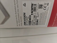 Hikvision 2mpx rezolucija snimac + kamera novo novcato