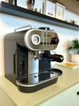 Gaggia Carezza Deluxe + Graef mlinac + oprema