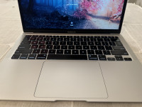 Apple MacBook Air 13-inch, 2020. silver (ZG/RI)