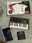 Akai MPK Mini PLAY MK3 MIDI sintesajzer