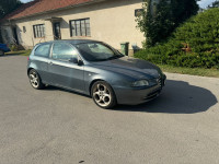 Alfa Romeo 147 1,6 TS,2004g.klima,reg.01/25,2seta kotača