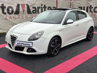 Alfa Romeo Giulietta 2.0 JTDm D. N. A Exclusive, Panorama, Navi, Bose