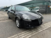 Alfa Romeo Giulietta 2,0 JTD // TOP STANJE // REG 1 GOD //