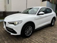 Alfa Romeo Stelvio 2,2 Super Q4 /Allrad/Kamera/Navi/Tem