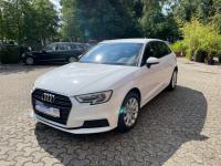 Audi A3 1,6 TDI**SPORTBACK**NAVIGACIJA**