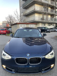 BMW 118d Sport H&K/MEMORIJA SIC/KAMERA/NOVI SET LANCA/SERVISNA KNJIGA