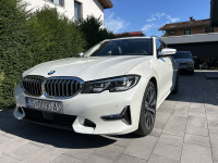 BMW 320d xDrive Luxury Line Servisna knjiga Vozilo u sustavu PDV-a!!!