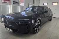 BMW M750e Xdrive **FULL OPREMA** SWAROVSKI PAKET** U SUSTAVU PDV-a**