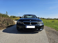 BMW serija 3 318d **koža, navigacija, karte, CarPlay..**