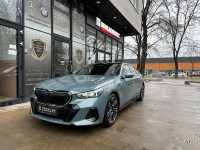 BMW serija 5 520d *MSPORT*ICONIC GLOW*360*NIGHT VISION*PANORAMA*CARBON