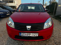 Dacia Sandero 1,4. NOVE GUME REG 01/2026