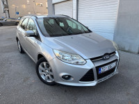 Ford Focus, 1,6 TDCi, grijanje sjedala, bluethoot, auto. svjetla…