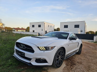 Ford Mustang 2,3 automatik