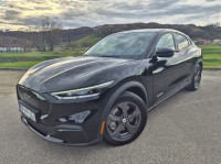 Ford Mustang MACH-E, 2021., SERVISNA, TOP STANJE, PDV