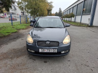 Hyundai Accent 1,4 GL,KLIMA,SERVO,VELIKI SERVIS,NA IME KUPCA...