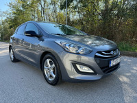 Hyundai i30 1,4 CRDi REG 07/25 LED Klima ParkingSenzori Servisna Knjig