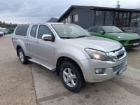 Isuzu D-MAX 2.5 DID Solar 2015 god N1 na ime kupca prodajem