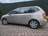 Kia Carens 2,0 CRDi LX automatik