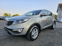 Kia Sportage 2WD 1,6 **HR-VOZILO**DVA-KLJUČA**SERVISNA-KNJIGA**