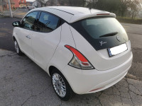 Lancia Ypsilon 1,2 8V