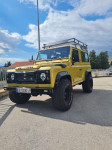 Land Rover Defender 90