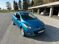 Mazda 2 1,3 i CE Pro