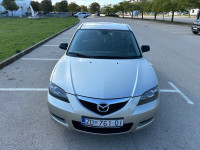 Mazda 3 1,6 i CE