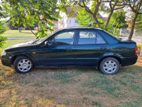 Mazda 323 Sedan 1,3  16V